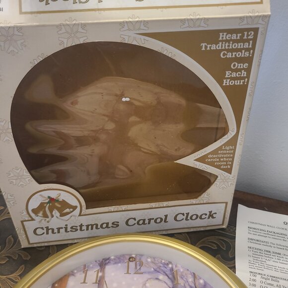Feldstein Christmas Carol Clock 8" Plays 12 Carols Light Sensor New in Box - Picture 8 of 8